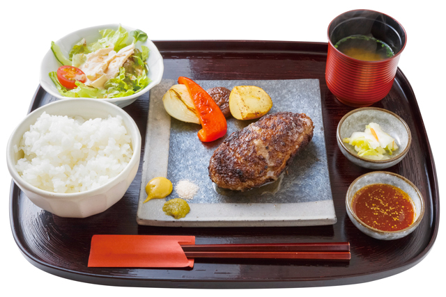 【カジュアルな近江牛】近江牛100%のふわふわハンバーグ「おにくや食堂 Suehiro」