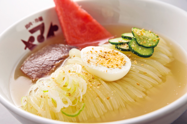 牛骨をじっくり煮込んだコクのあるスープ「焼肉冷麺ヤマト 盛岡店」