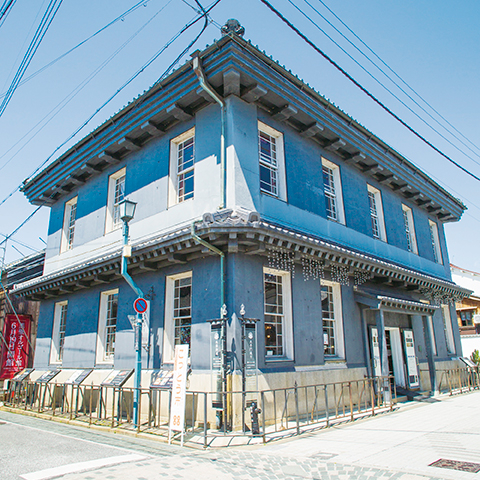 【黒壁スクエアのお土産スポット】黒壁一號館 黒壁ガラス館