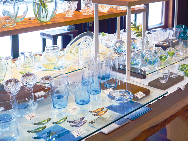 【黒壁スクエアのお土産スポット】黒壁二號館 エクラン