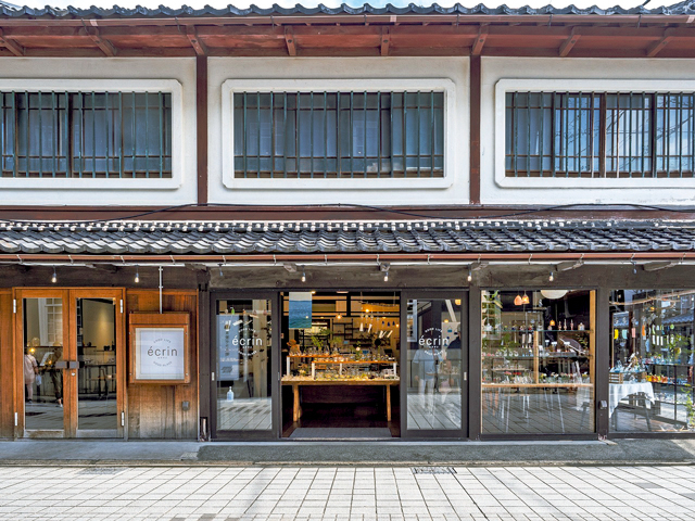 【黒壁スクエアのお土産スポット】黒壁二號館 エクラン