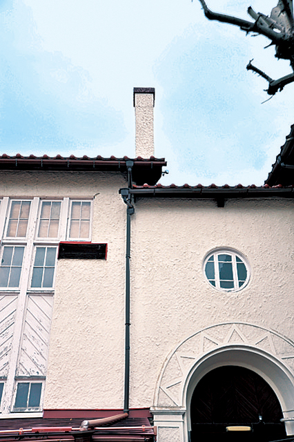 【近江八幡】ヴォーリズ建築の特色①アーチ形の様式