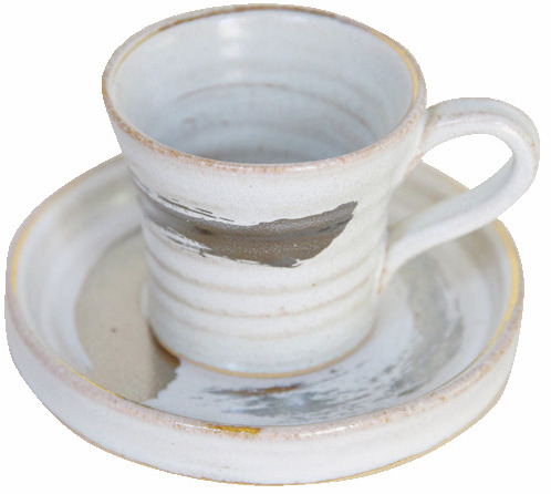 【信楽焼×観光スポット】生活に溶け込むアイテムを「なか工房」