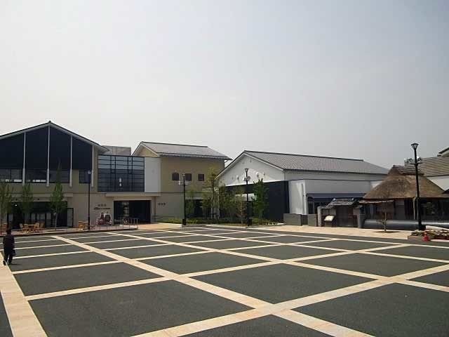 奥の細道むすびの地記念館