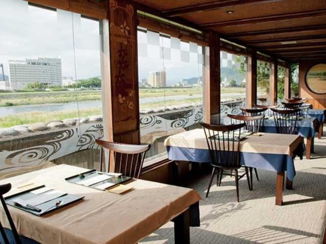 川原町の古い町並み|文化屋【グルメスポット】