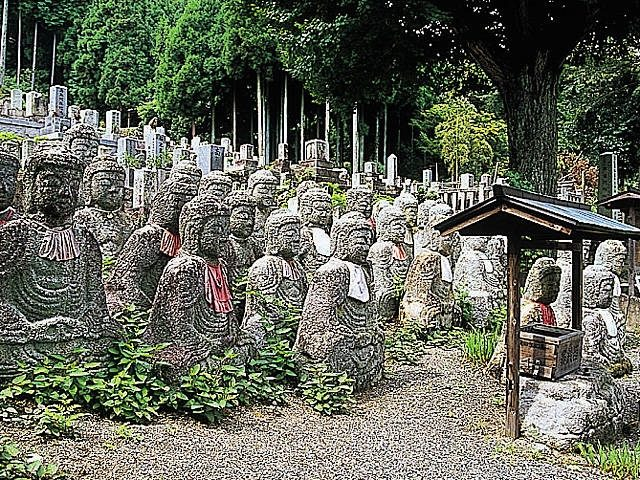 鵜川四十八体石仏群