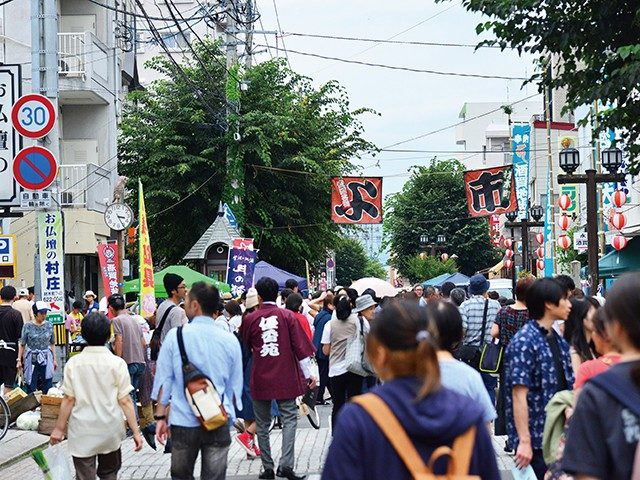 【盛岡×観光】4〜11月の土曜は…材木町のよ市へ行こう「よ市」