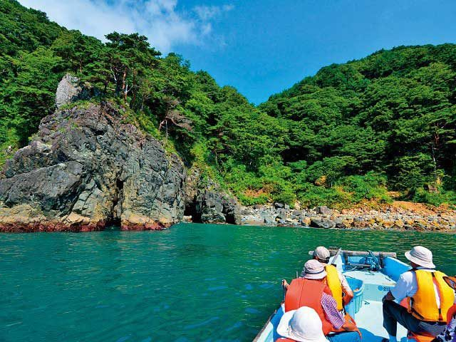 【三陸海岸・北山崎】サッパ船アドベンチャーズ
