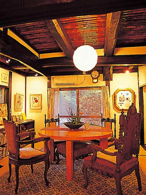 ドルドーニュ美術館