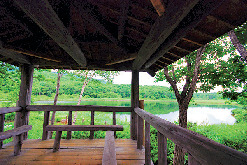 【八幡平トレッキング×御在所湿原】東屋