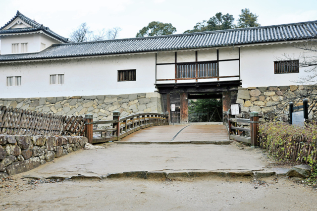 【彦根城×モデルコース】3.敵の侵入を防ぐ「天秤櫓」<重要文化財>