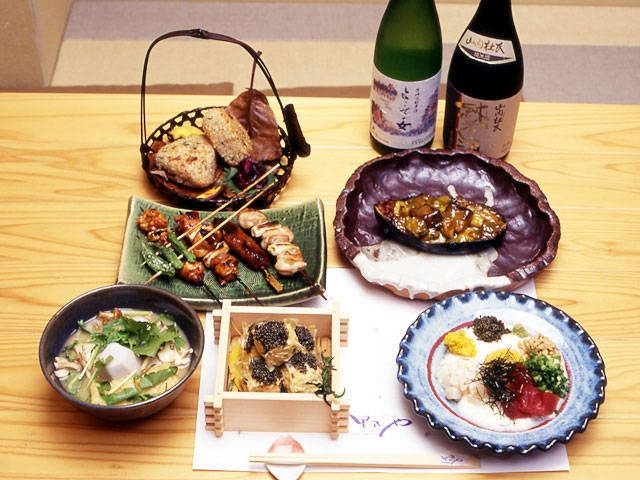 【横手の観光スポット】日本料理里乃や横山店