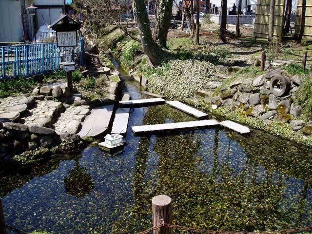 【1泊2日の秋田観光モデルコース 横手・湯沢エリア】マイナスイオンたっぷり「六郷湧水群」