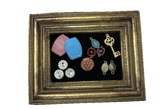 【阿蘇×こだわり雑貨が並ぶカフェ】手作りのアイデアが詰まったカラフルパーツ「walet」