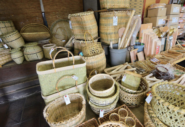 【盛岡×観光】14:00 200年の歴史ある店構えを見学「ござ九・森九商店」