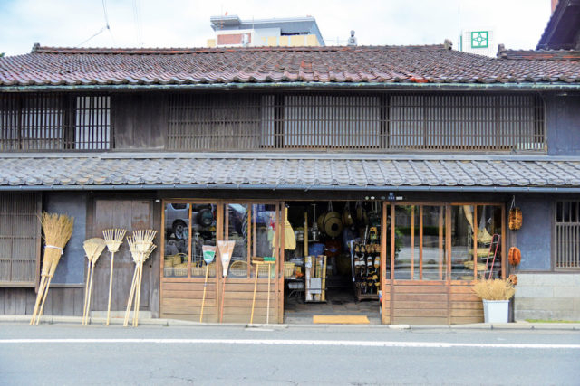 【盛岡×観光】14:00 200年の歴史ある店構えを見学「ござ九・森九商店」