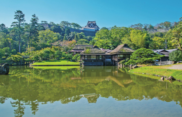 【彦根城周辺】大名庭園でお茶を!「玄宮園」