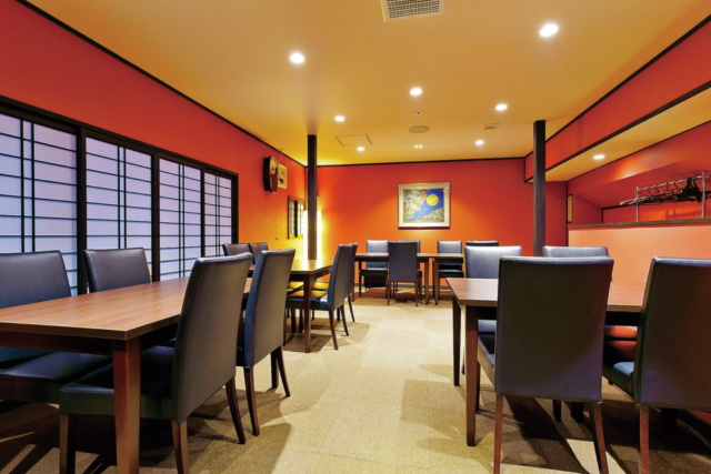 【カジュアルな近江牛】やわらかい肉に特製タレが絡む「肉料理 くすたろう」