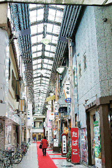 ようこそ 柳ケ瀬商店街へ