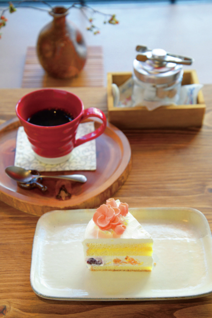 【信楽×ランチ&カフェ】こだわりのコーヒーとかわいいスイーツでひと息「マルポタ舎。」
