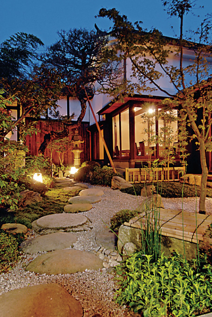 【定番の近江牛】和風空間でこだわり雌牛を「千成亭別館 華見」