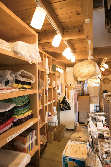 土佐和紙ペーパー・ラボ