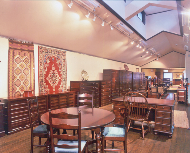 【松本のおすすめ観光スポット】松本民芸家具中央民芸ショールーム