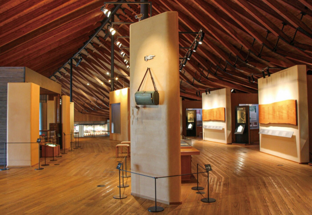 【高知県立牧野植物園の見どころ】牧野富太郎記念館 展示館