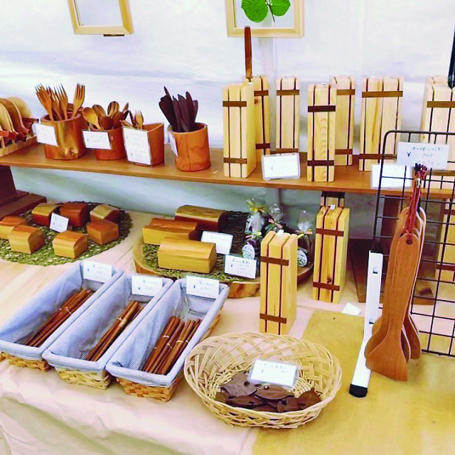 木製雑貨を探そう!「木の工房 あんくるうっど」