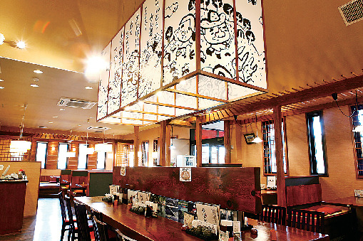 【高知×産直市場&物産館】四国最大級の物産館「物産館サンリバー四万十」