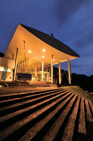 雲の上のホテル