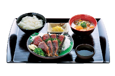 【高知×道の駅】幡多エリアの玄関口に位置する「道の駅 なぶら土佐佐賀」