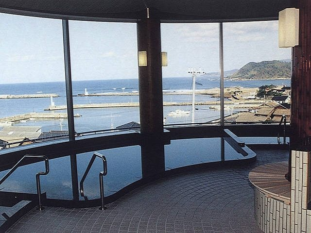 浅茂川温泉 静の里