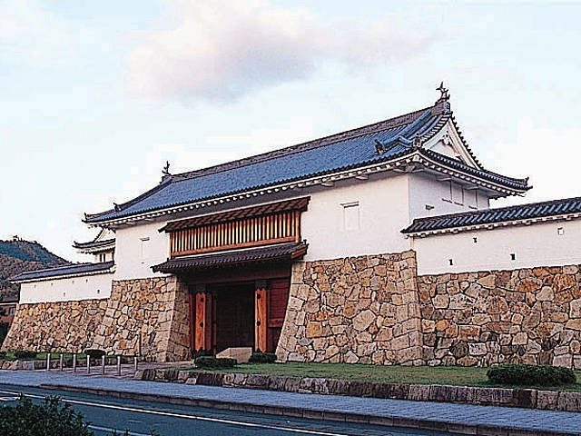 舞鶴公園(田辺城跡・田辺城資料館)