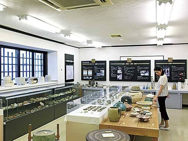 伊賀焼伝統産業会館