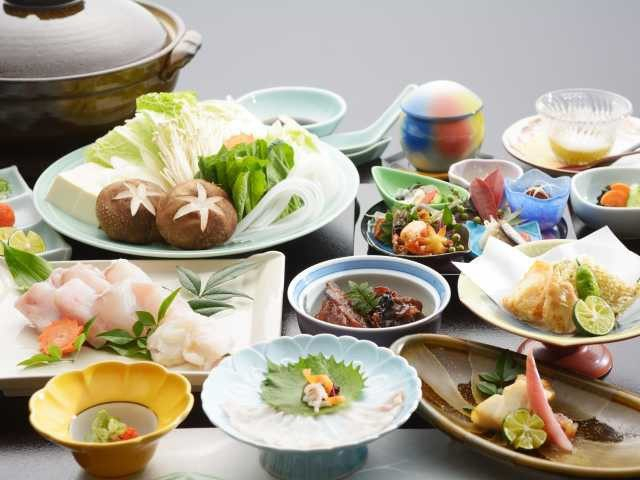 【三重・尾鷲×グルメ】高級魚・クエの料理が名物「尾鷲シーサイドビュー」