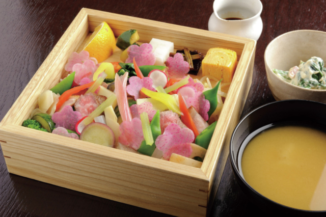 【湯布院グルメ×人気店】四季を映し出す美しい日本料理「日本料理 山椒郎」