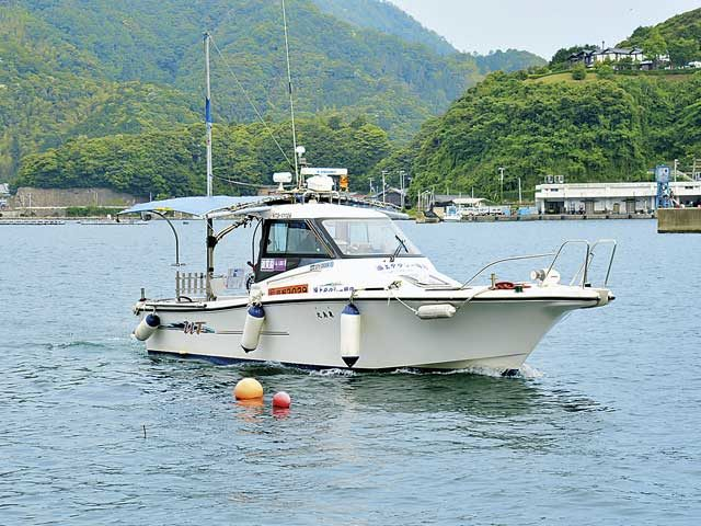 モデルプラン① 海の上から舟屋を見学「 海上タクシー 亀島丸」