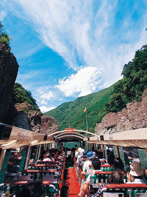 瀞峡めぐりの里 熊野川