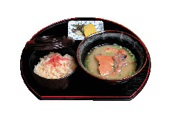 竹崎カニの直売店が営む食事処「竹崎かに 園」