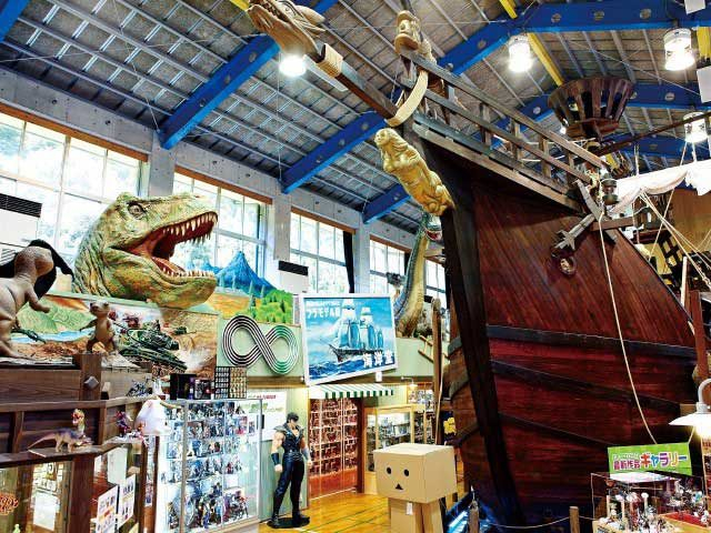 【高知観光おすすめモデルコース②】1日目:16:25 海洋堂ホビー館四万十