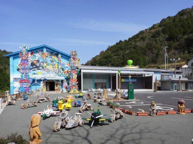 【高知観光おすすめモデルコース②】1日目:16:25 海洋堂ホビー館四万十