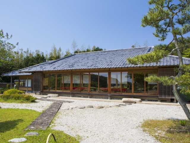 唐津市名護屋城茶苑「海月」