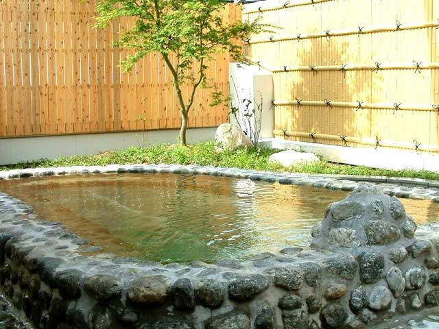 小城市牛津保健福祉センター「アイル」