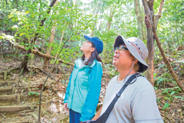 【10:15】 原生林の入り口に到着