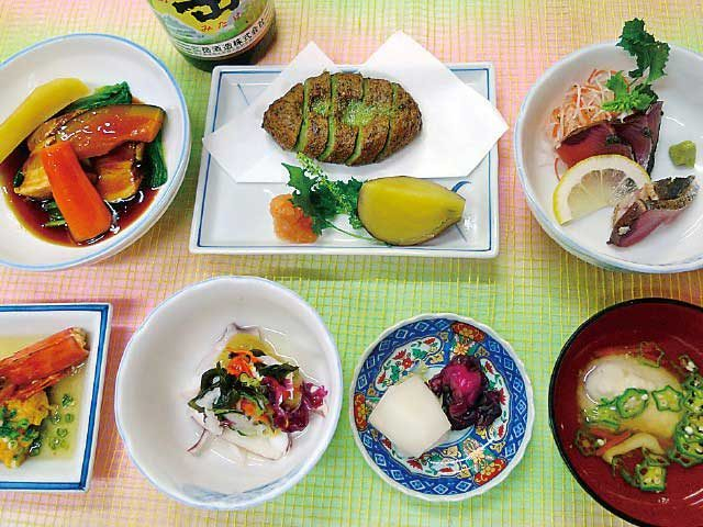 民宿 八重岳本館