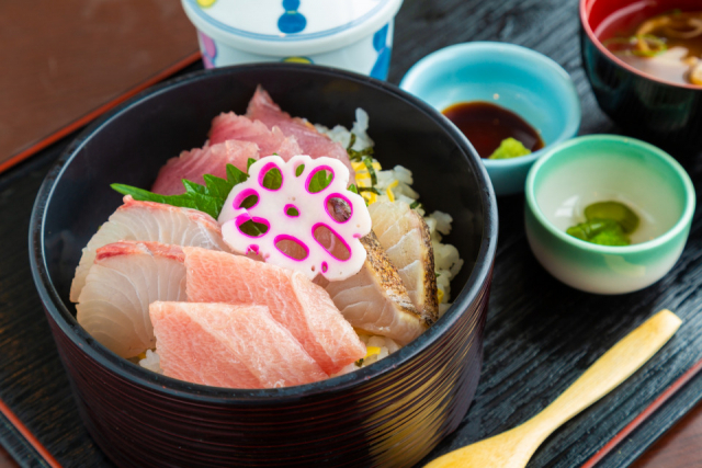 【奄美大島 中南部のグルメ情報】せとうち海の駅