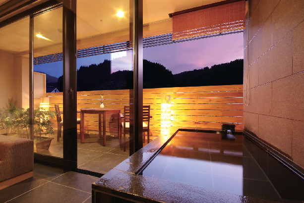 湧泉の宿 ゆあむ