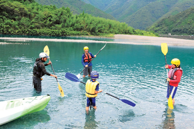 【仁淀川のアクティビティ】カヌー