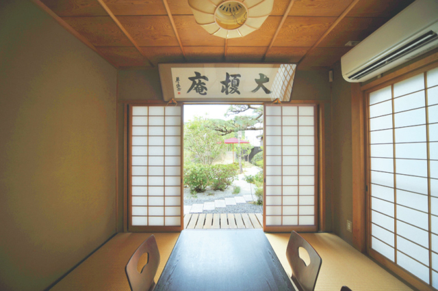 【鳥取ご当地グルメ×鳥取カレー】古民家をリノベートした趣ある和カフェ「大榎庵」